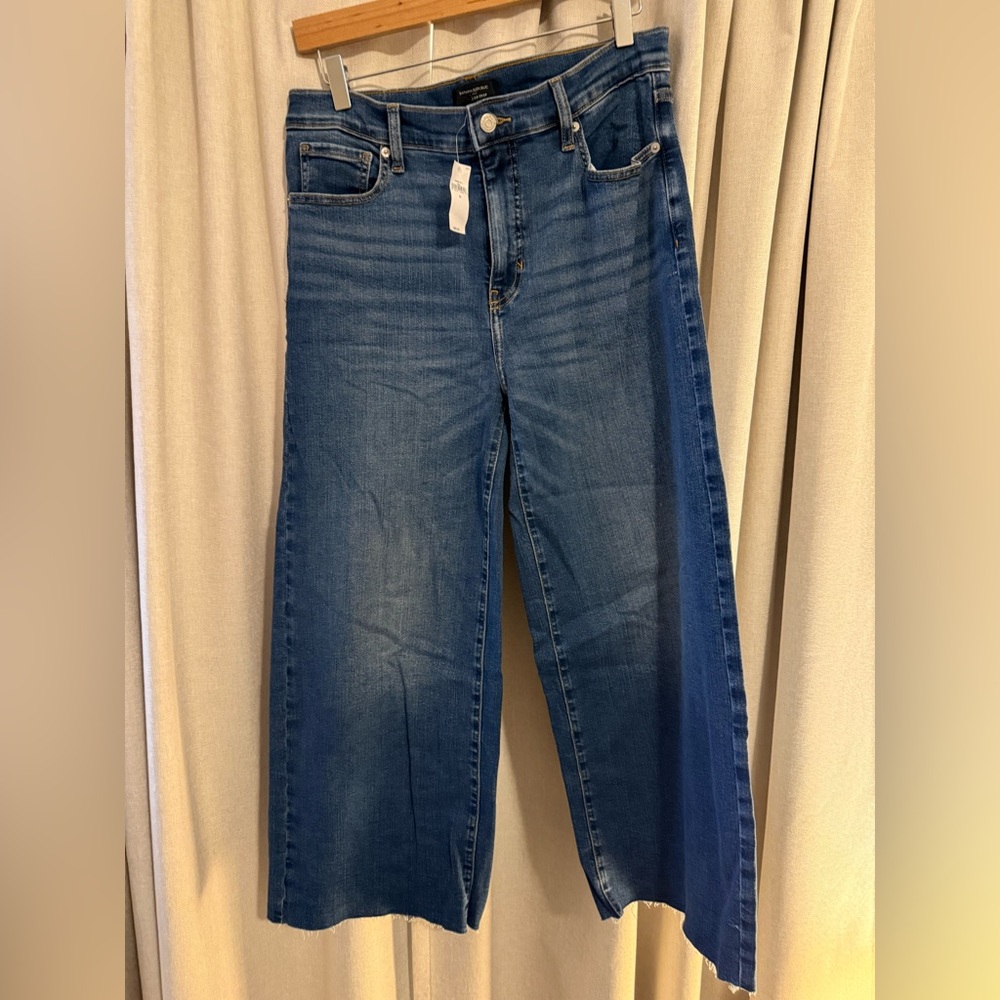 New Banana Republic Factory Wide Leg Crop Jeans 30